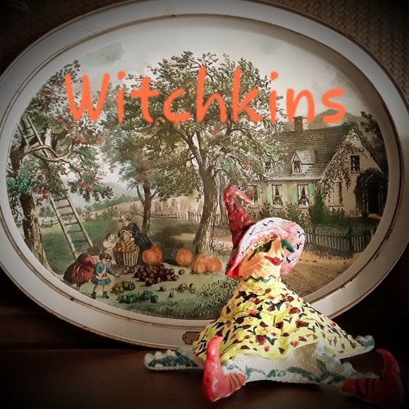 Mimi's Nostalgia Closet Poshland USA - Picture 6 of 8